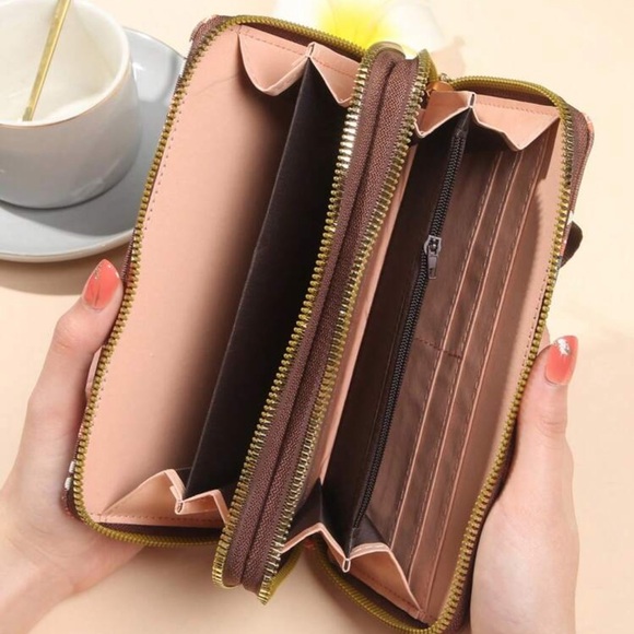 Brown Patterned Women's Clutch - Picture 5 of 5